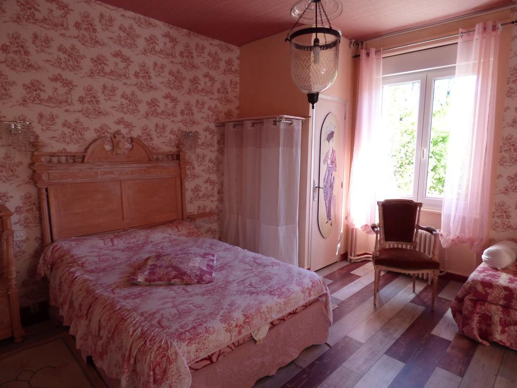 Royères-Saint-LéonardBeau Site Guimauve Et Vieilles Dentelles住宿加早餐旅馆 外观 照片
