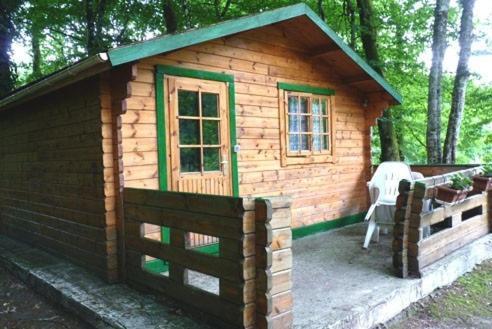 Royères-Saint-LéonardBeau Site Guimauve Et Vieilles Dentelles住宿加早餐旅馆 外观 照片